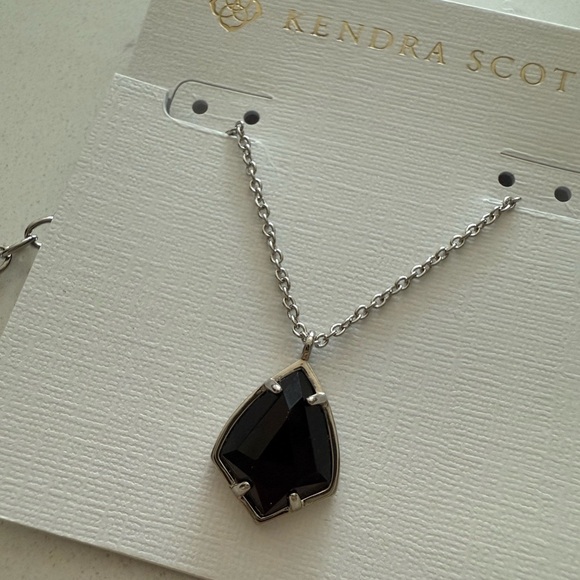Kendra Scott Cory Semiprecious Stone Pendant Necklace - Black/Silver Tone - NWT - Picture 4 of 7